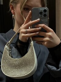 pexels-polinach-14088876