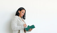Dr Heidi Contact Image Toxic Relationship Specialist