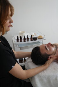 subject skin-medical aesthetics clinic-skin care for men-mens facials