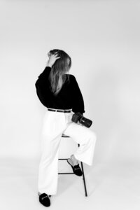 wedding photographer branding photos in a studio