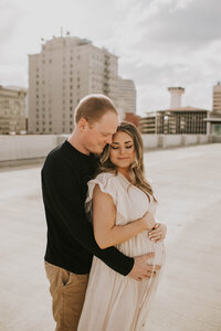 maternity inspiration rooftop