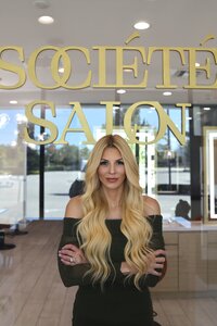 Get hired by Société Salons
