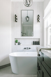 Megan-Gribble-Interior-Design-Real-Estate-Michela-Watson-Photography-Szpindor-Master-Bathroom-01