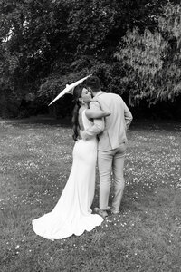 wedding-party-garden-normandie-eleonore-garat