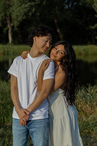 field photography, couples session, couple photographer, Des Moines photographer, Iowa photographer, Midwest Photographer