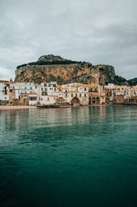 tamas-tuzes-katai-xfoTCBiG9A4-unsplash