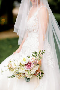Maddie Moore Photography based in Birmingham Alabama serving weddings, families, and grads