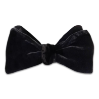 black-velvet-bow-tie