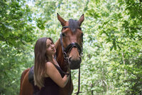 De liefde tussen een meisje en haar paard