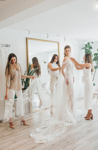 Wedding, Engagement, Family & Branding Photography by Nova Markina | London Ontario
