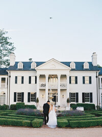 Virginia vineyard wedding at Keswick Vineyards featuring timeless florals and elegant estate setting, photographed by destination wedding photographer in Seattle DC and California

