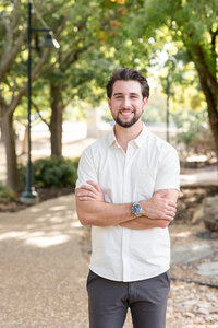 Dr. Brown Carrollton TX Chiropractor specializing in spinal health and disc health and function