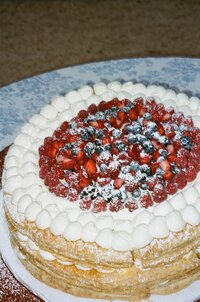 carmel-wedding-cake