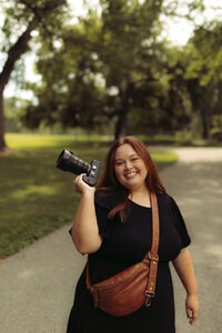 Katelynn Fowler is a wedding photographer based in Missouri documenting weddings, elopements, and couples all over the world.