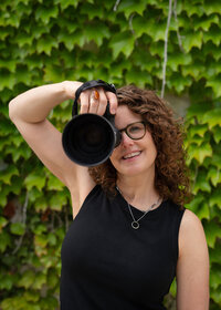 Senior photos, headshot portraits and personal branding photographer serving Metro Detroit including Northville, Plymouth and Ann Arbor.