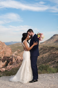 red rock canyon elopement las vegas nv wedding photographer