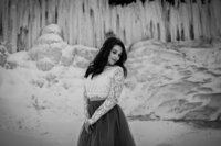 Minnehaha-Falls-Engagment-Winter-Saint-Paul-Minnesota-Andy-Hardman-Photography-2022-148