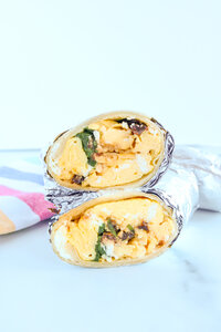 Freezer Spinach, Sundried Tomato and Egg Wraps