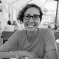 irena cafe bw