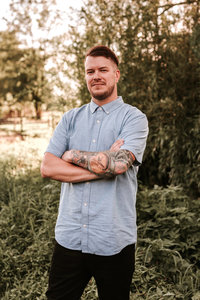 Sabrina_Sebastian_Engagement_Session_6.21.18-404