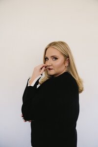 kansas city wedding photographer branding portrait