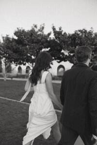 Based in South Carolina, Madison Paige Photo captures intentional, emotional wedding photography rooted in real connection and lasting moments.