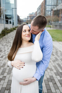 Tacoma-Pregnancy-Photos-Downtown-UW-4