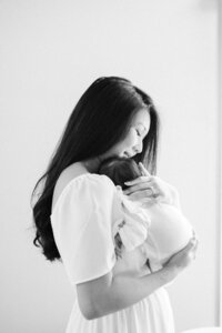 simple timeless and beautiful Newborn baby photos in Morris county nj 