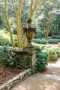 Outdoor wedding ceremony at the Swan House in Georgia