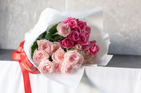Bouquet of pink roses