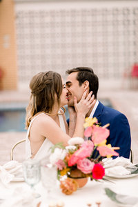 Colorful-Modern-Wedding-at-the-Drifter-Hotel-in-New-Orleans_Theresa-Elizabeth-Photography_TheDrifterWeddingShoot131_big