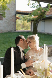 Bride and groom wedding portraits in Tuscany villa