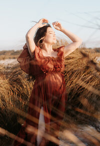 Outdoor maternity photography capturing the beauty of motherhood in Perth