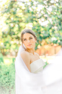 Kentucky spring wedding at my old ky home florals emma v photography wedding bridal portraits ideas photographer