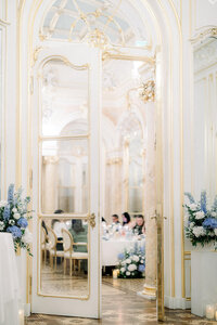 Belvedere Museum Wedding | Destination Wedding Photographer Vienna