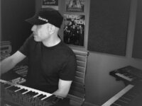 Bryan-McAdams-Studio-33