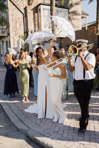 A photo of a bride and groom in New Orleans 