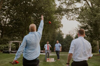 candid wedding photos, oregon wedding, oregon backyard wedding
