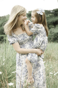 outdoor on location mom and child photo session Asheville Newborn Photographer