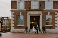 engagement photos greenville sc downtown
