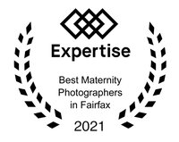 Best Maternity and Pregnancy Photographer in Fairfax, VA  badge 2021