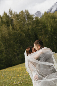cranbrook couple embrace at their cranbrook wedding