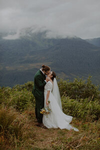 Alaska elopement photographer