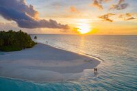 luxury honeymoon travel agents GG Mack planned for couple at St. Lucia