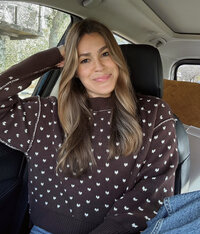 Hi, I’m Andi! I share Style, Home, Wellness & Life in Florida! A space for women to feel loved & inspired!