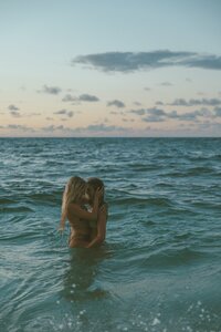 Oahu Hawaii engagement photos