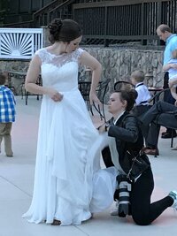 kmm photography fixes brides dress