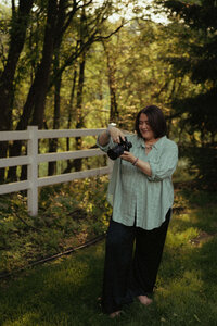 Studio portrait photography Pittsburgh portrait photographer Pennsylvania indoor portraits documentary portrait style sessions.