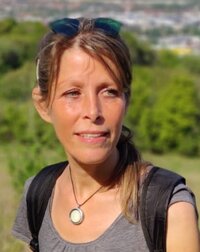 Pilates, Ernährungstraining und zyklusorientiertes Training in den Bezirken Mödling und Baden für ganzheitliches Wohlbefinden – sowie Fit im Büro: Dein Team-Training für mehr Gesundheit am Arbeitsplatz.