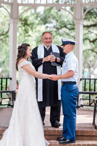 savannah-elopement-package-all-inclusive-savannah-elopement-intimate-wedding-apt-b-photography-ivory-and-beau-military-elopement-1